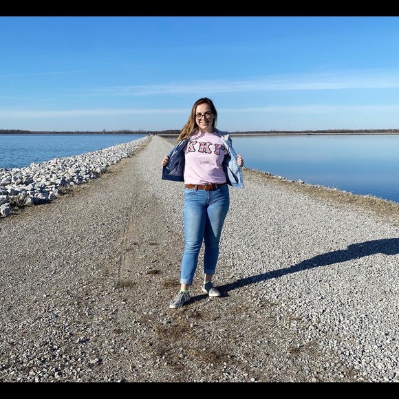 Meet your Posher, Sabrie - Picture 4 of 4